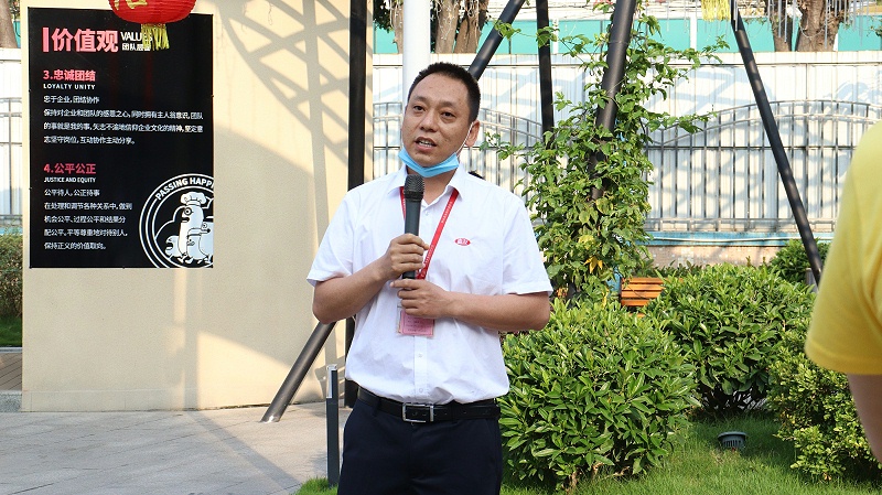 ����Ϊ�����װ��Ļ��J9����ֱӪ��������˽��а���ļ�� (2)