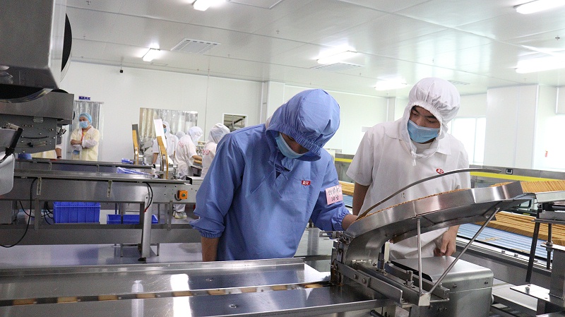 J9����ֱӪЯ�ּ��ѹ��ᷢչ���Ͷ����������� (9)