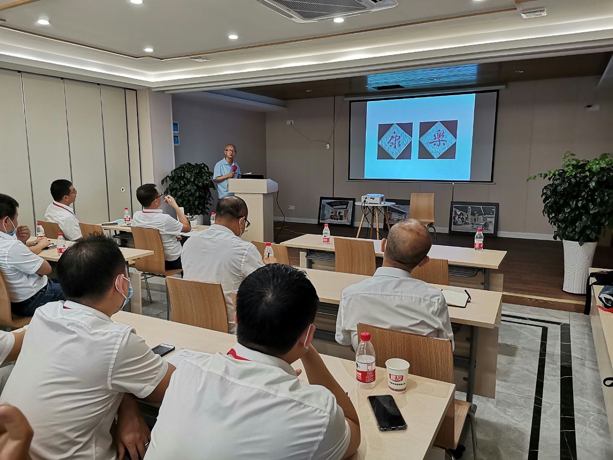 ������ͬ����չ�Ľ�ȫ֪ʶ����