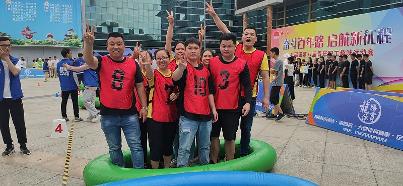 �Ϻ����ҵļ����ǣ�ʯ����ڰ˽�����ְ��Ȥζ���J9����ֱӪ���塰���Ƚ���